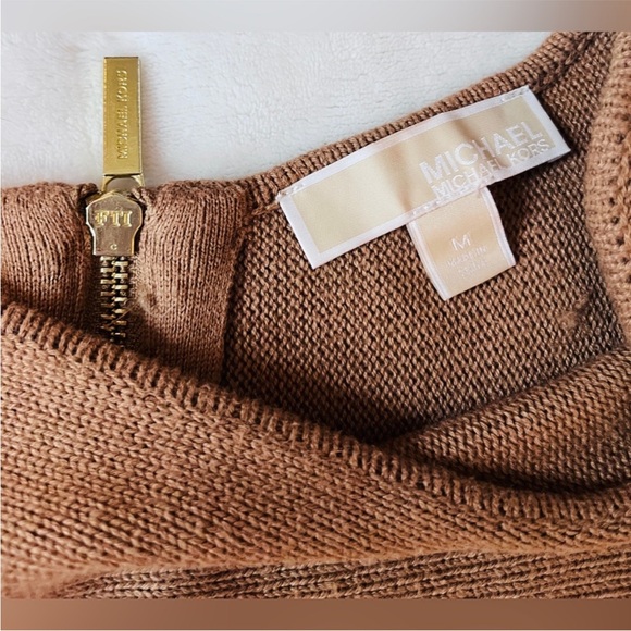 MICHAEL MICHAEL KORS Camel Oversized Knit Sweater with Gold Zipper Detail sz M - Picture 8 of 10
